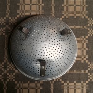 Set of 2 Vintage collanders